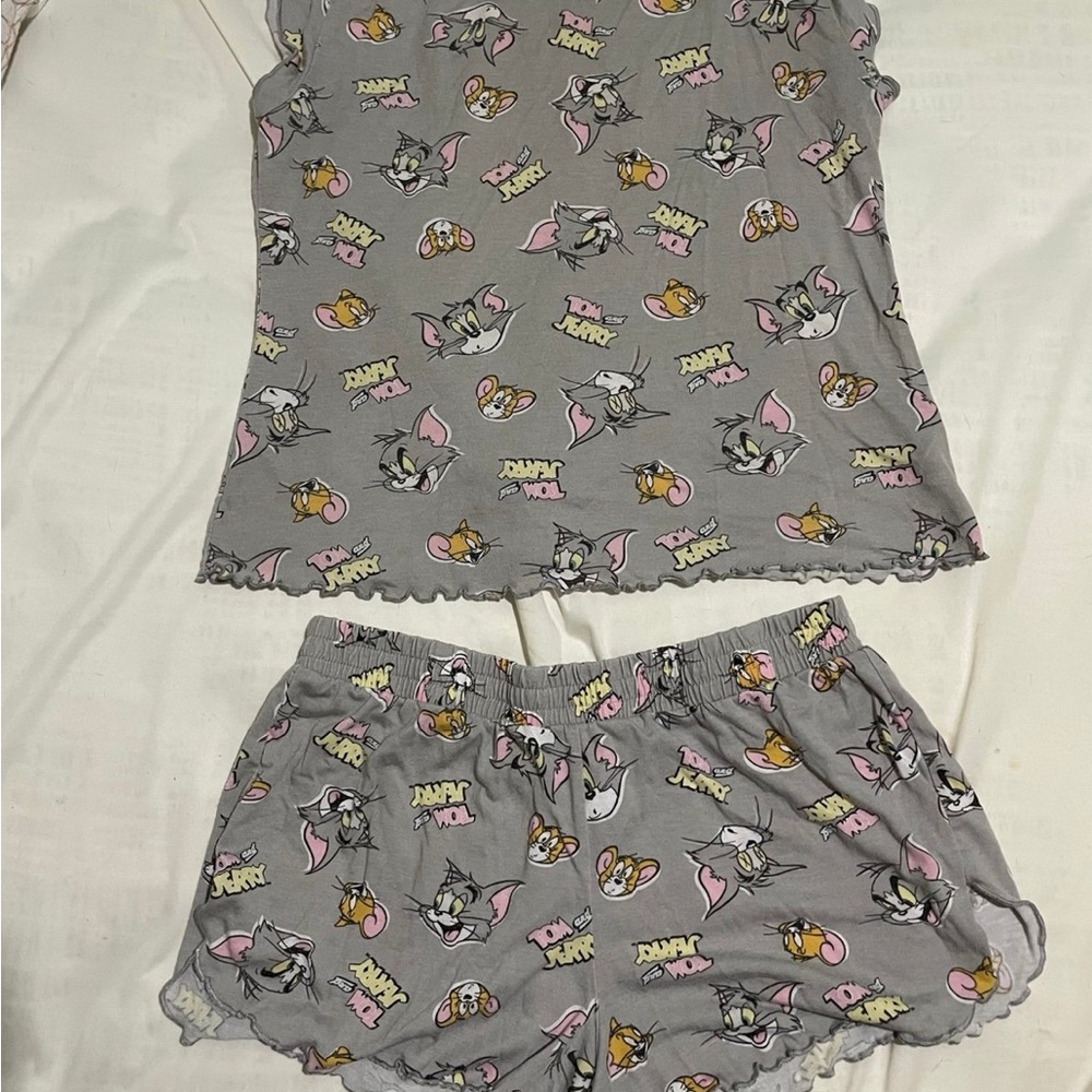 Gray Tom and Jerry Pajama Set